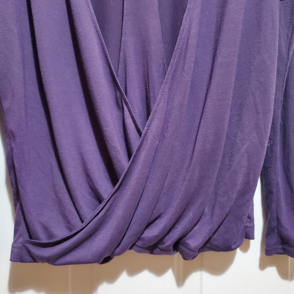 Alo Yoga Surplice Tee Back Long Sleeve Yoga Top - Picture 6 of 7